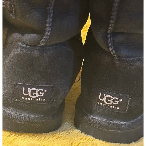 UGG Bailey Button Classic Tall Boots 3 Buttons Black Triplet Size 7 Uggs Winter - Picture 5 of 9